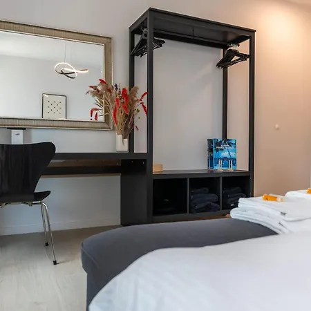 Perfectly Situated With Amazing Views * Ostende