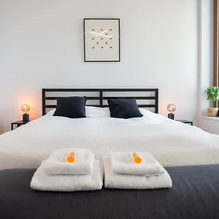 Apartment Perfectly Situated With Amazing Views