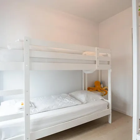 Perfectly Situated With Amazing Views Apartment Ostende