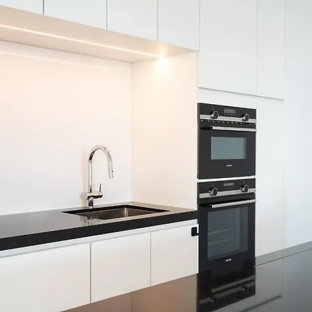 Perfectly Situated With Amazing Views *