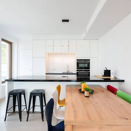 Perfectly Situated With Amazing Views * Oostende