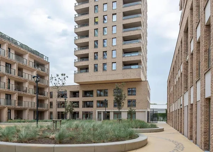 Appartement Perfectly Situated With Amazing Views *